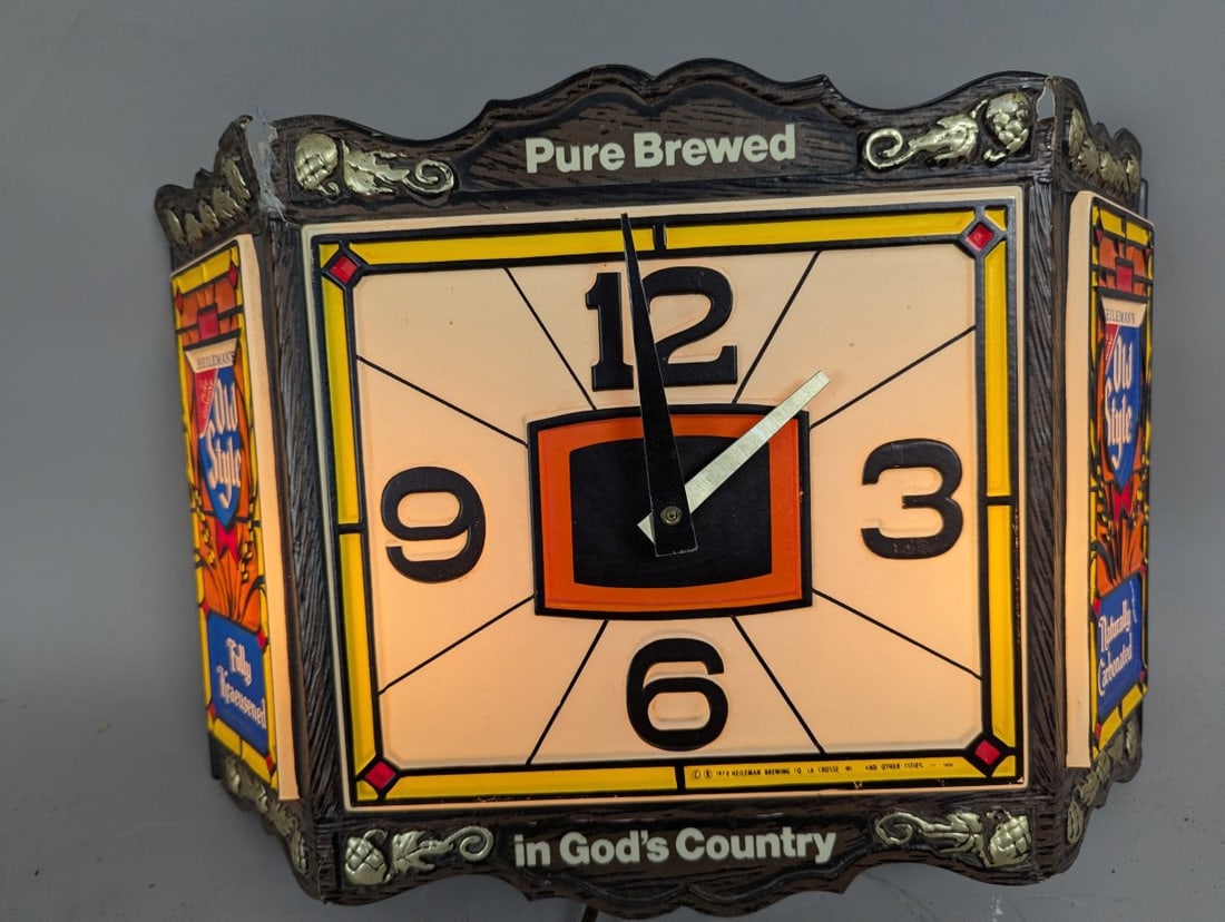 Vintage 1978 Heileman's Old Style Tiffany Lighted Beer Clock Unique Bar Decor - 2