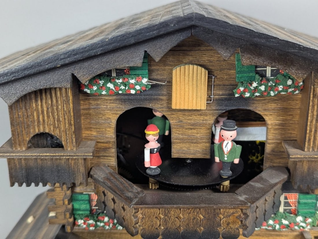 Vintage German Black Forest Musical Cuckoo Clock by Cuendet with Dancers and Woodchopper - 3