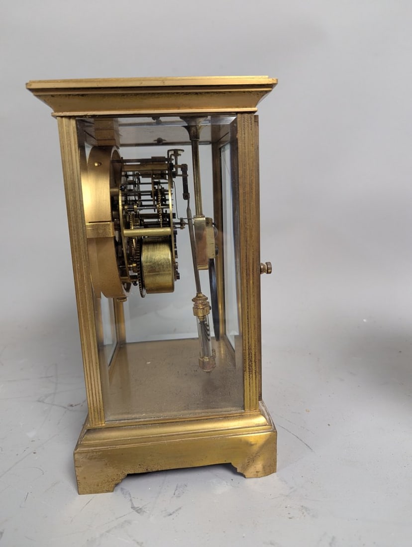 Seth Thomas Brass Crystal Regulator Mantel Clock with Key and Pendulum - Antique Collectible - 3
