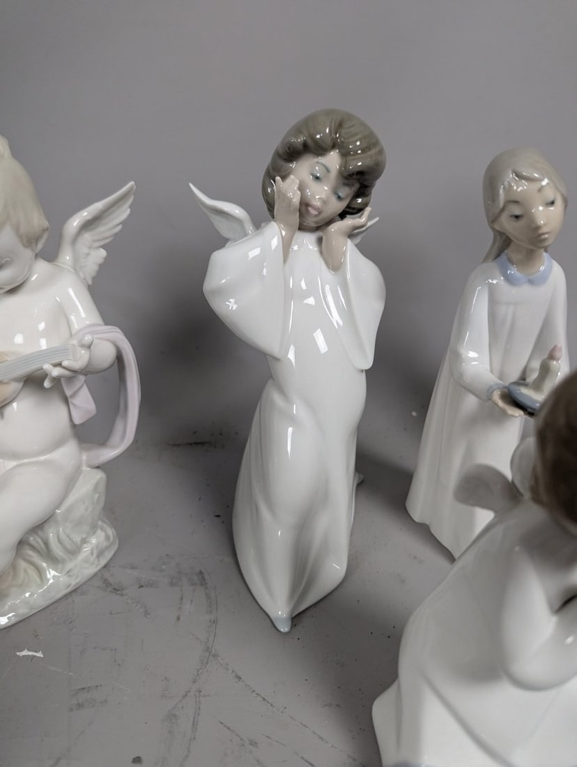 LladrÃ³ Porcelain Figurine Collection 15 Pieces Including Angels and Religious Figures - 10