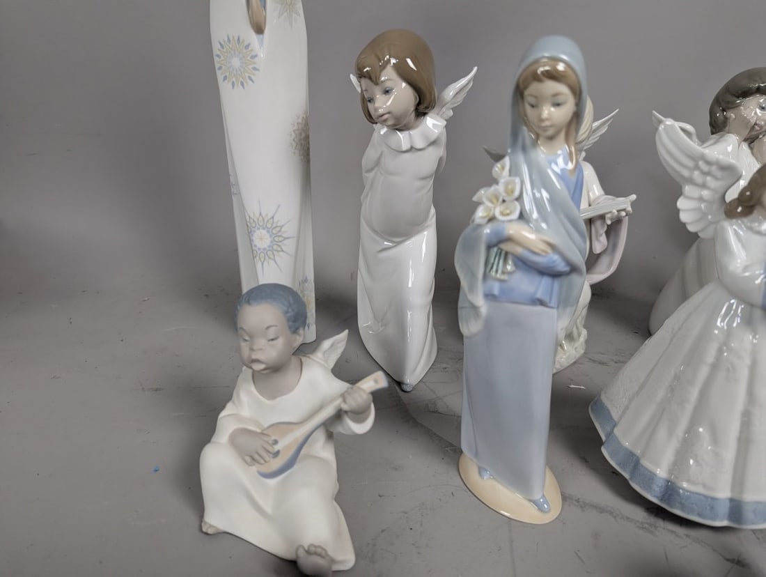LladrÃ³ Porcelain Figurine Collection 15 Pieces Including Angels and Religious Figures - 7
