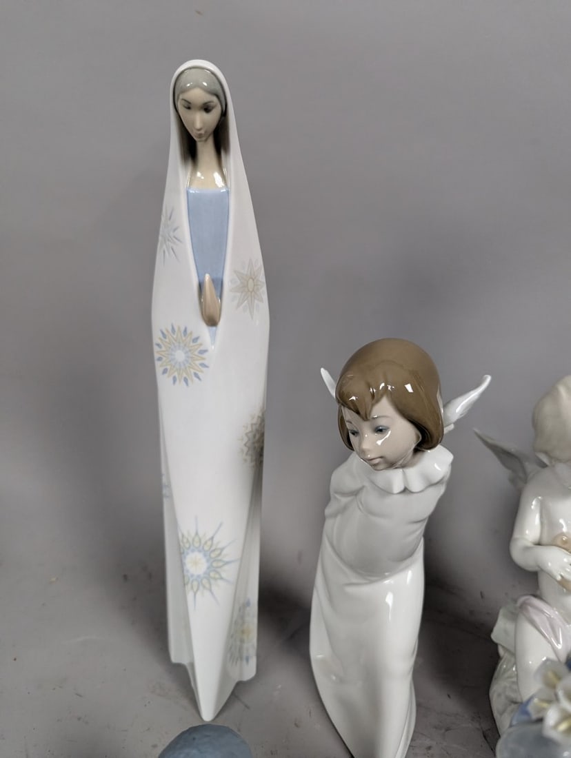 LladrÃ³ Porcelain Figurine Collection 15 Pieces Including Angels and Religious Figures - 8