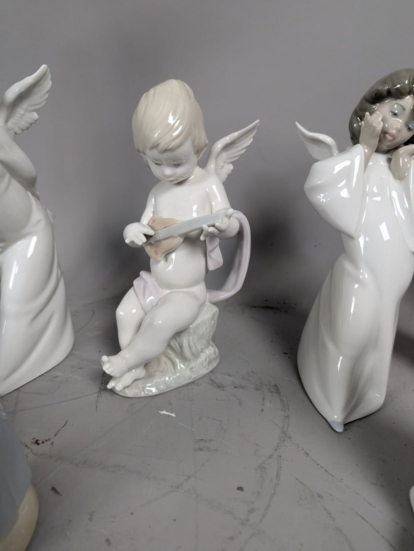 LladrÃ³ Porcelain Figurine Collection 15 Pieces Including Angels and Religious Figures - 9