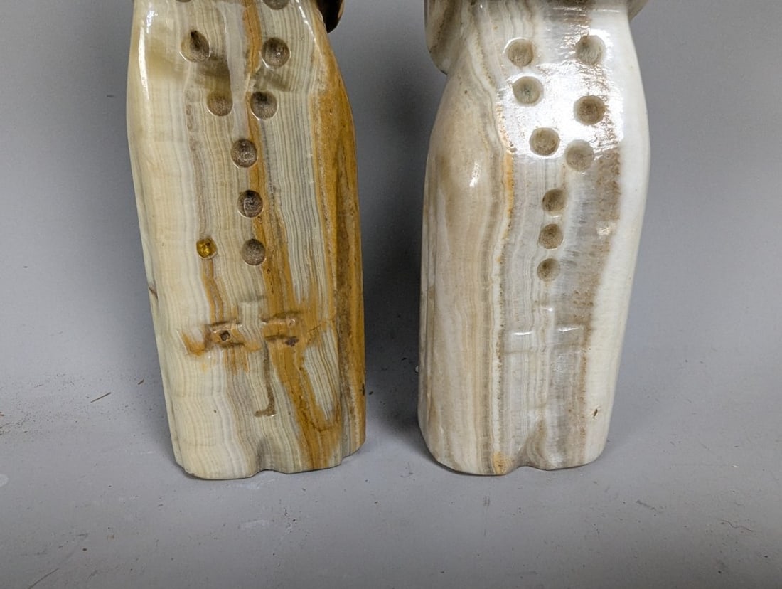 Mid-Century Modern Carved Banded Onyx Figures Pair - Collectible Decorative Art - 4