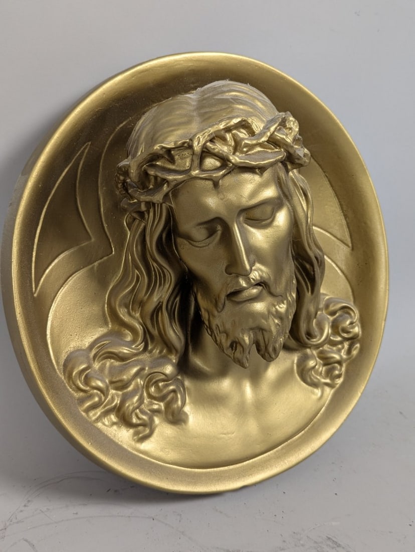 Vintage High-Relief Jesus Christ Wall Plaque Gold-Tone Art Deco Decor 13 Inch Diameter - 3
