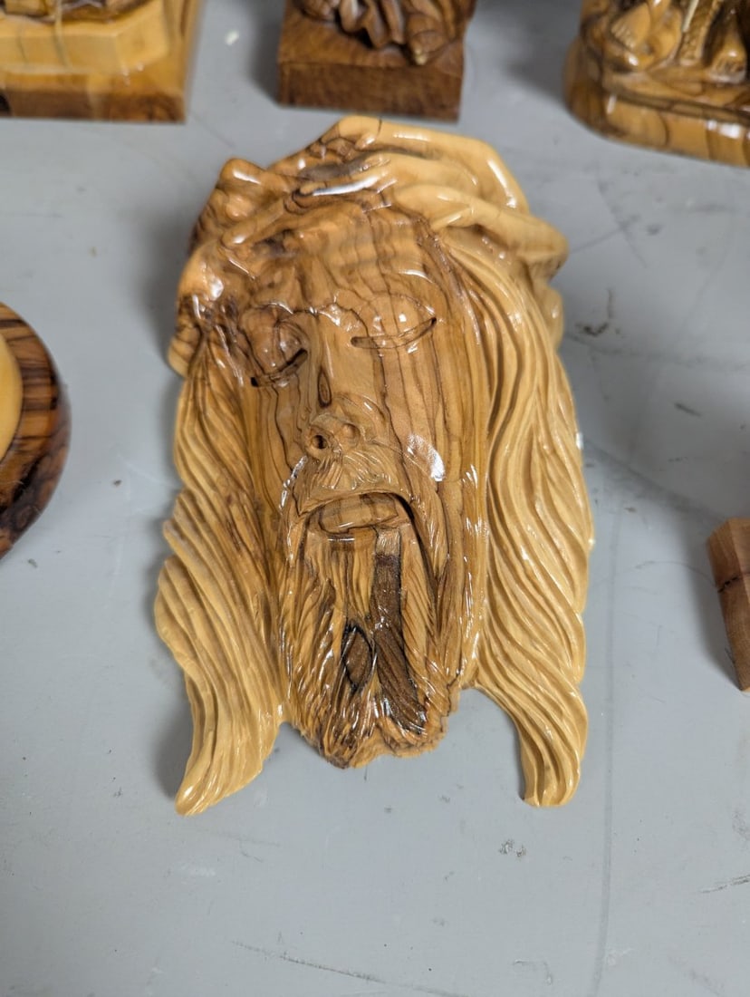 Hand-Carved Olive Wood Christian Figures Collection from the Holy Land with Large Cross - 4