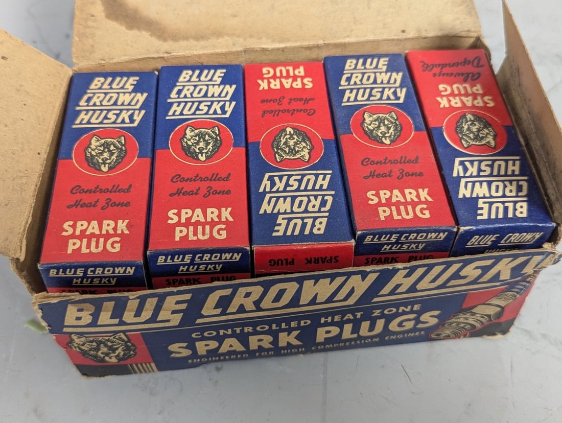 Vintage Blue Crown Husky Spark Plugs Collection Automobilia Petroliana Racing Memorabilia - 3