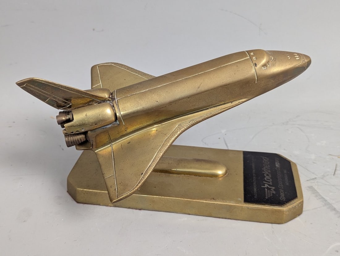 Lockheed Space Operations Company Brass Space Shuttle Model Commemorative Desk Decor - 3