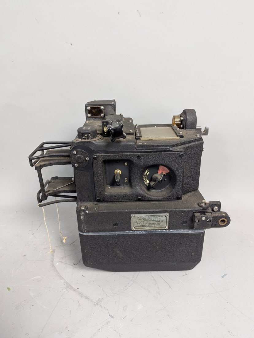 Sperry K-3 Automatic Computing Sight WWII Aviation Collectible Military History: **Important** Please read below description on how to avoid high shipping costs. Explore a piece of history with this Sperry K-3 Automatic Computing Sight, measuring 14 x 13 x 10 inches. This genuine 