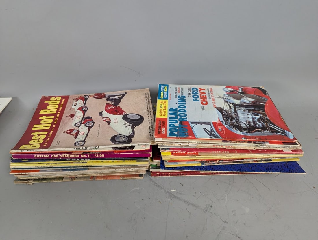 Lot of 50 Assorted Vintage Automotive Magazines including Hot Rod Motor Trend & More: **Important** Please read below description on how to avoid high shipping costs. Dive into the golden era of American car culture with this Lot of 50 assorted vintage automotive magazines. This