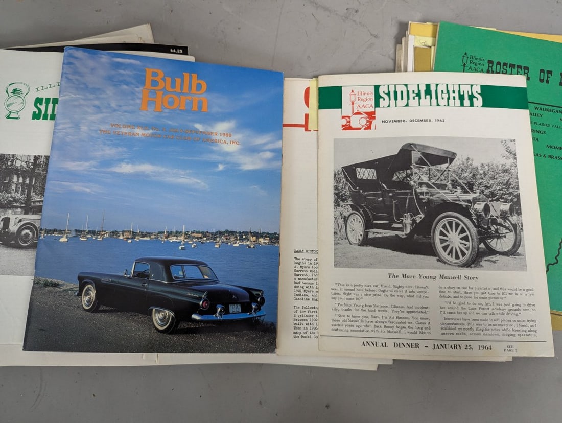 Vintage American Automotive Magazines Collection from 1950s-1960s, Includes Bulb Horn & Sidelights - 2