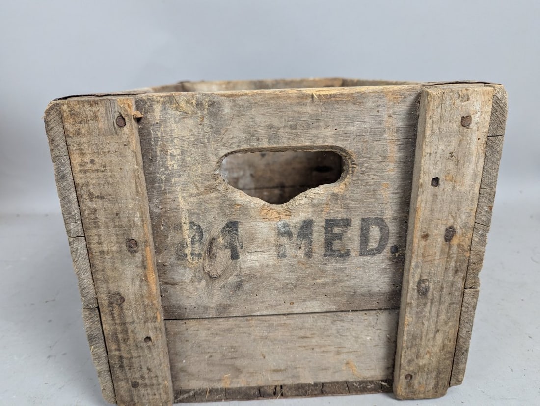 Vintage West Bend Lithia Co Wooden Beverage Crate Rustic Decor Advertising Collectible - 3