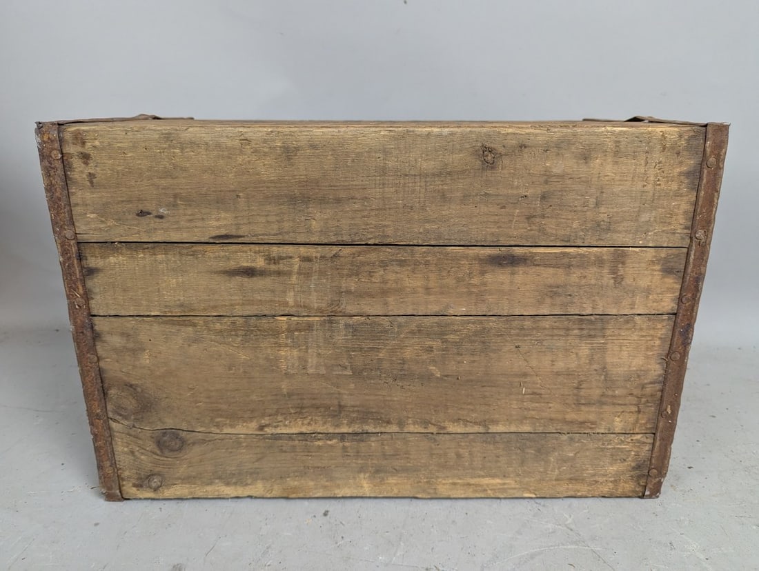 Vintage WIECO Beverages Wooden Crate Rustic Advertising Decor Marion Wisconsin - 6