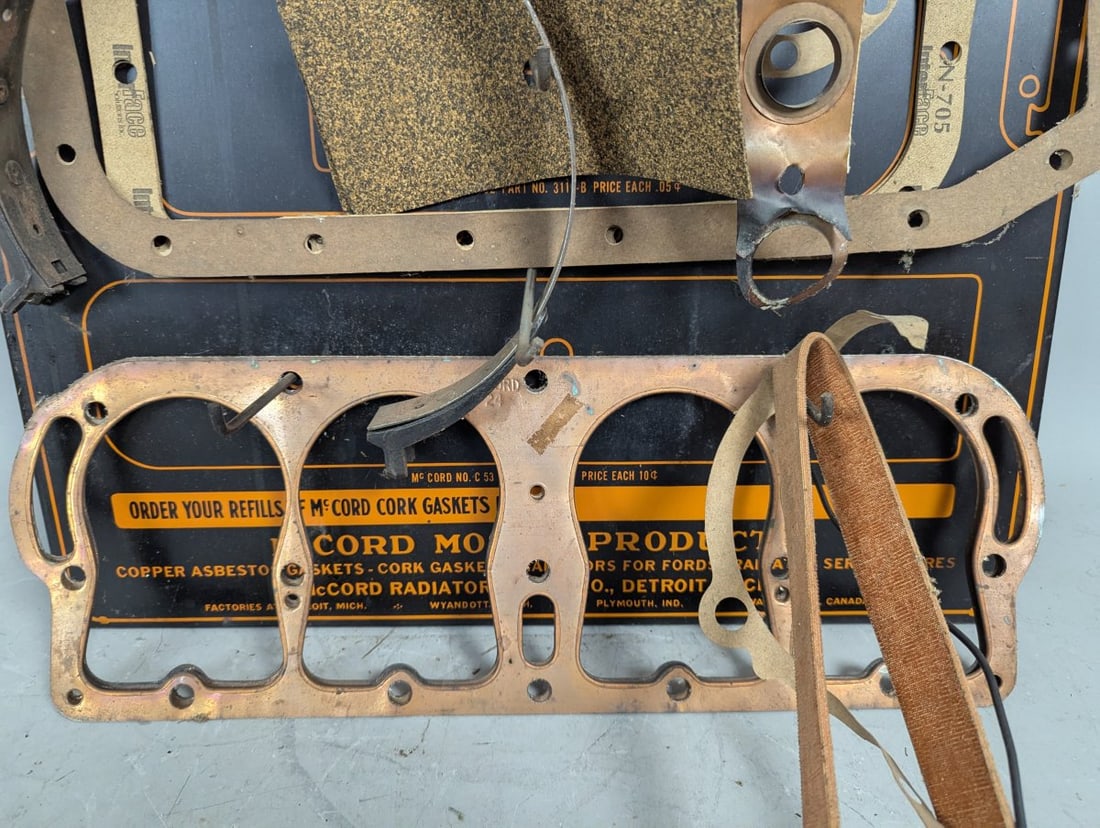Antique McCord Gaskets for Fords Workshop Display Board Petroliana Model T Era - 7