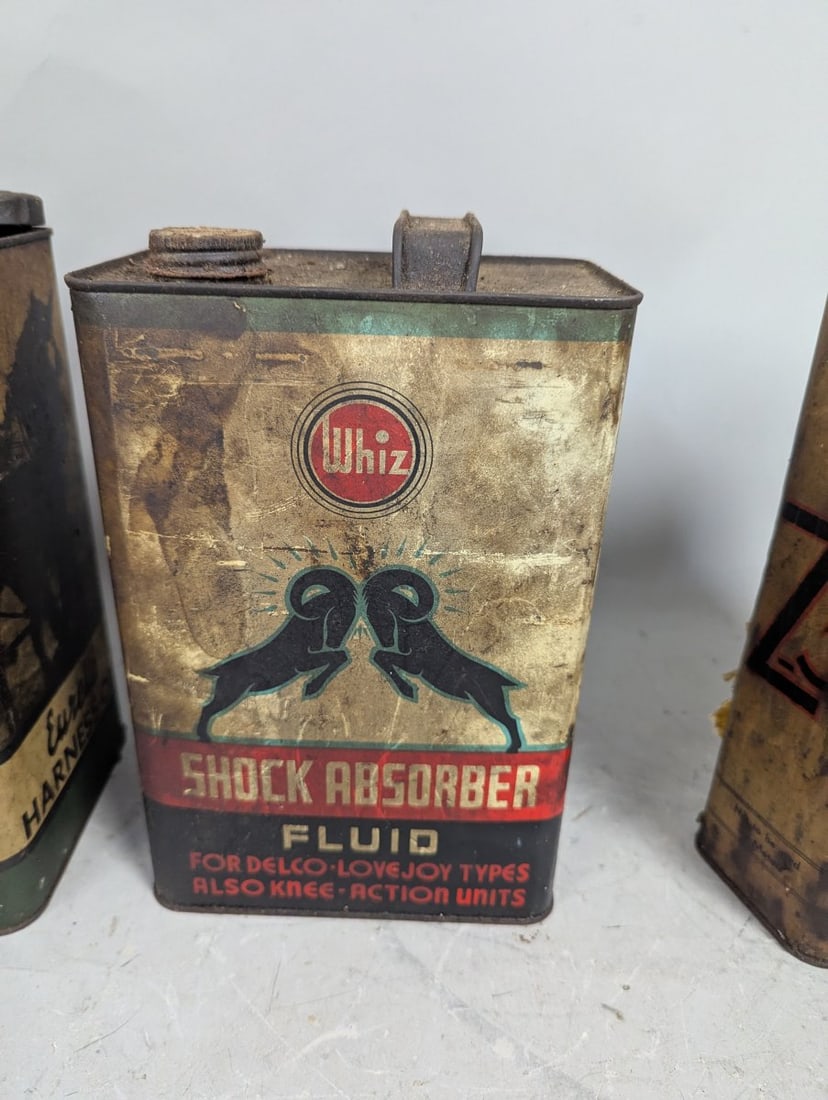Collection of Vintage Automotive Oil Cans GM Standard Oil Whiz Z-Oils Petroliana - 4