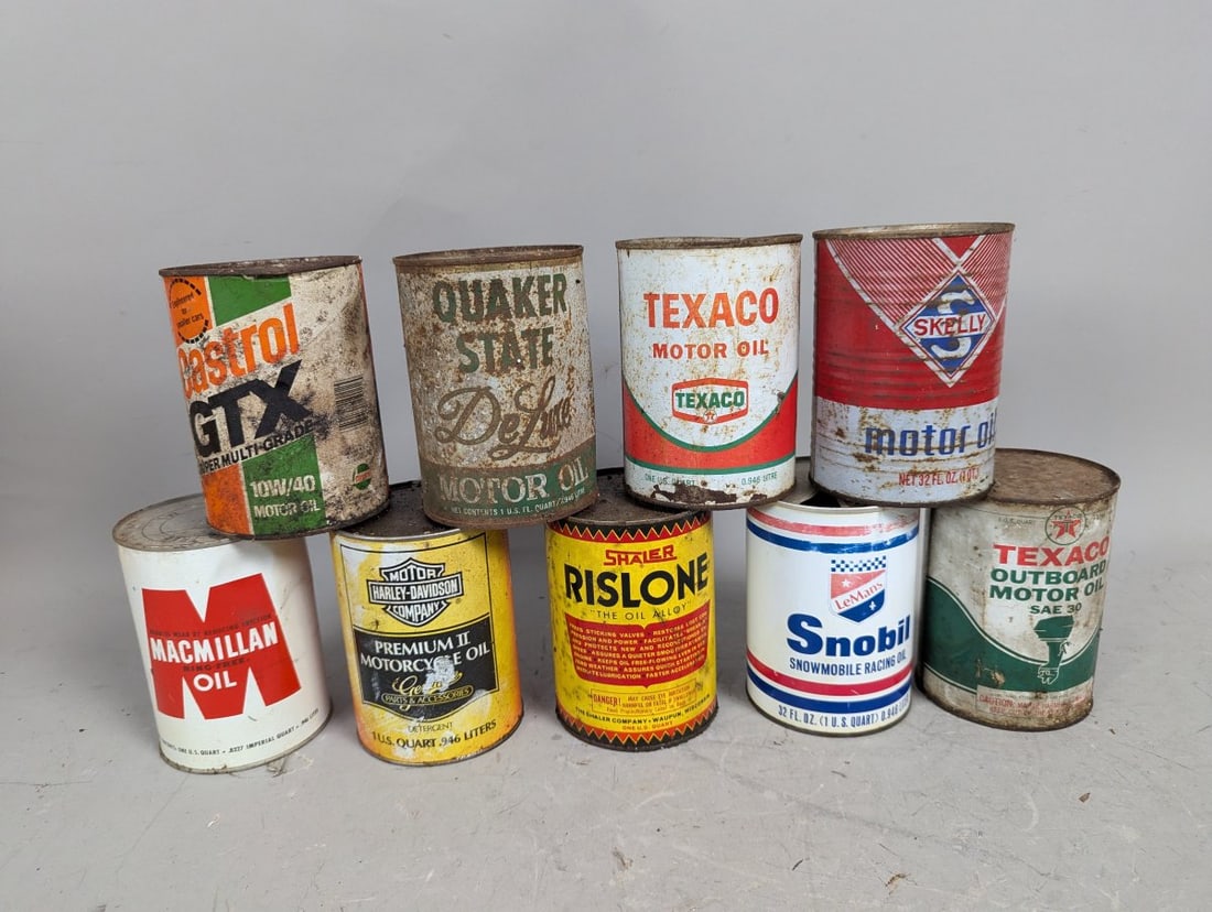 Collector's Vintage Automotive Oil Can Lot Including Harley-Davidson and Texaco (1 of 5)