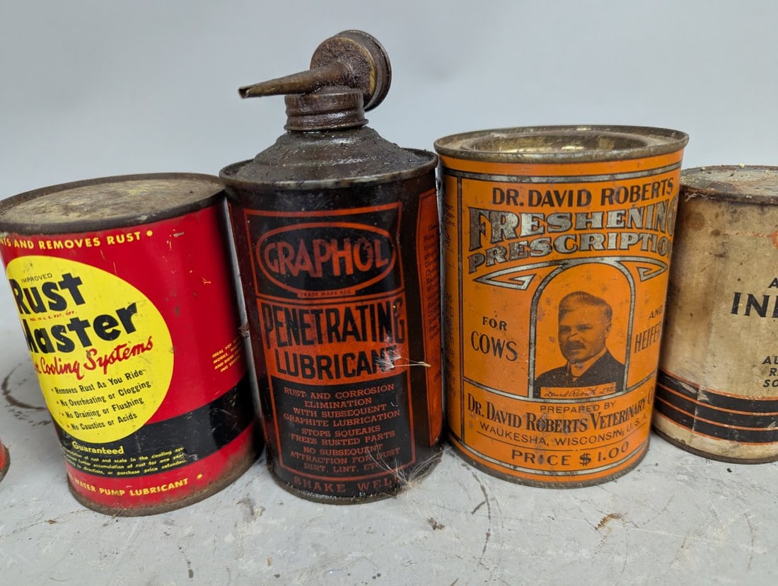 Vintage Automotive and Veterinary Cans Collection Garage Petroliana Dr. David Roberts - 4