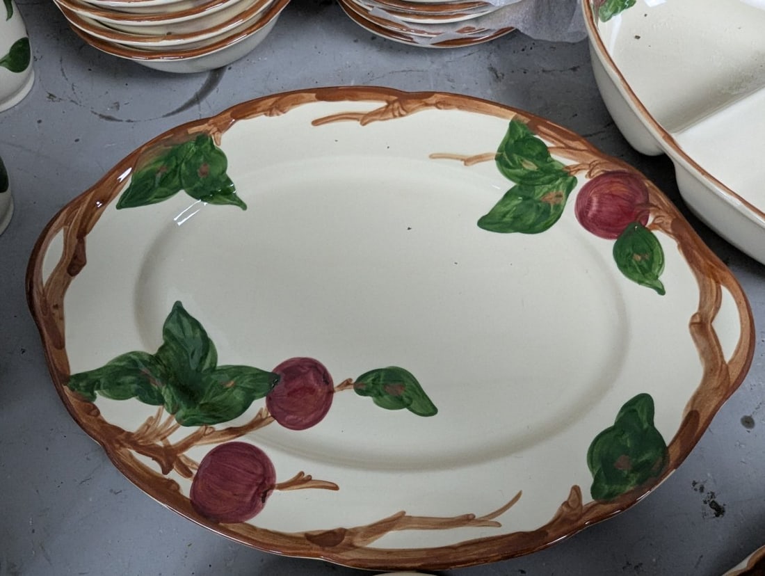 Franciscan Ceramics Apple Pattern Dinnerware Set With Serving Pieces Vintage - 7