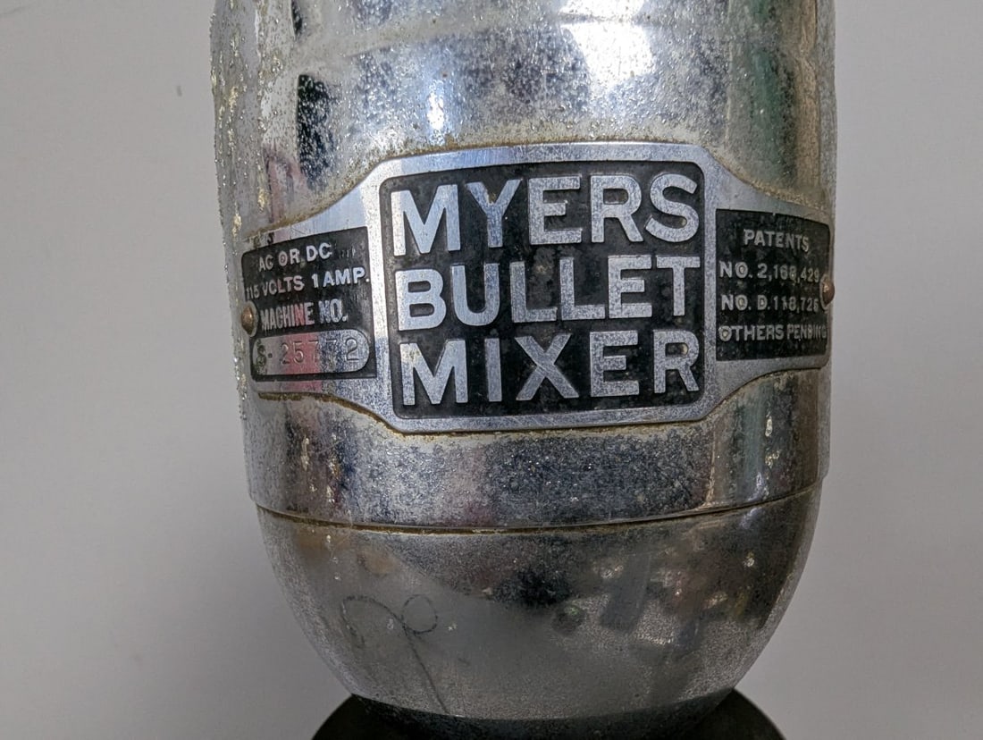 Vintage Myers Bullet Mixer Art Deco Jadeite Green Collectible Drink Mixer - 2
