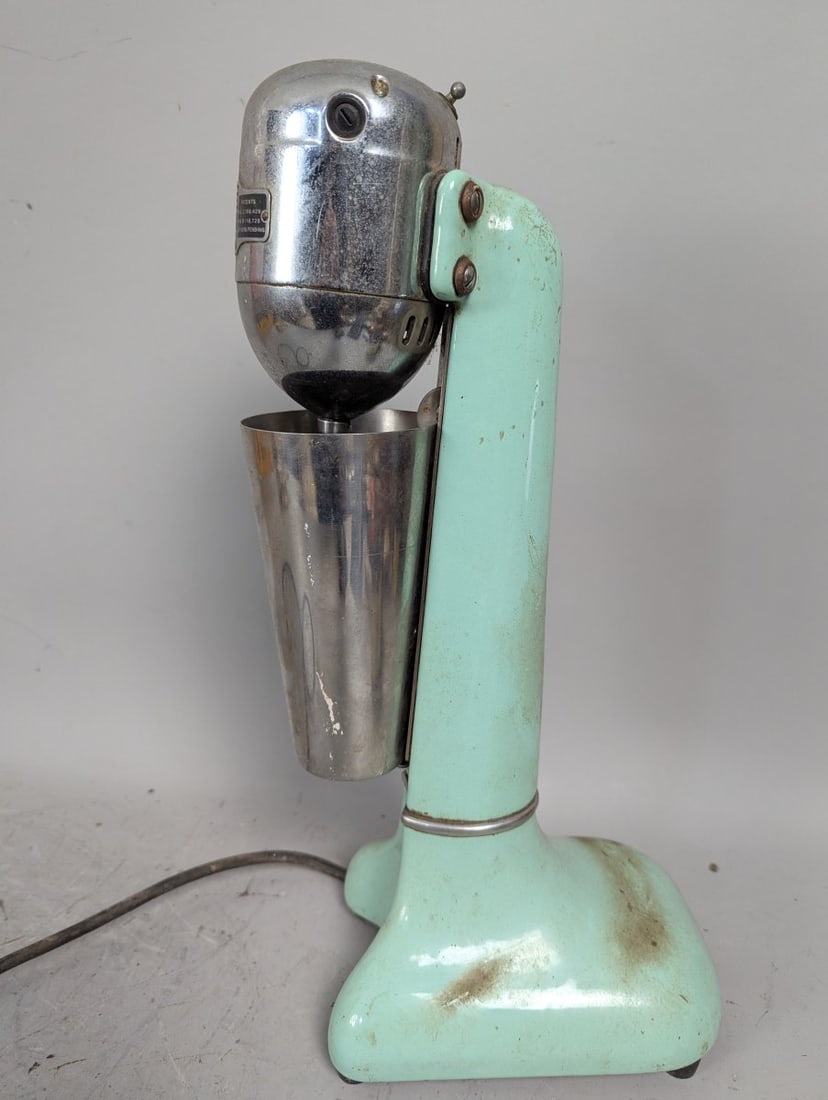 Vintage Myers Bullet Mixer Art Deco Jadeite Green Collectible Drink Mixer - 3