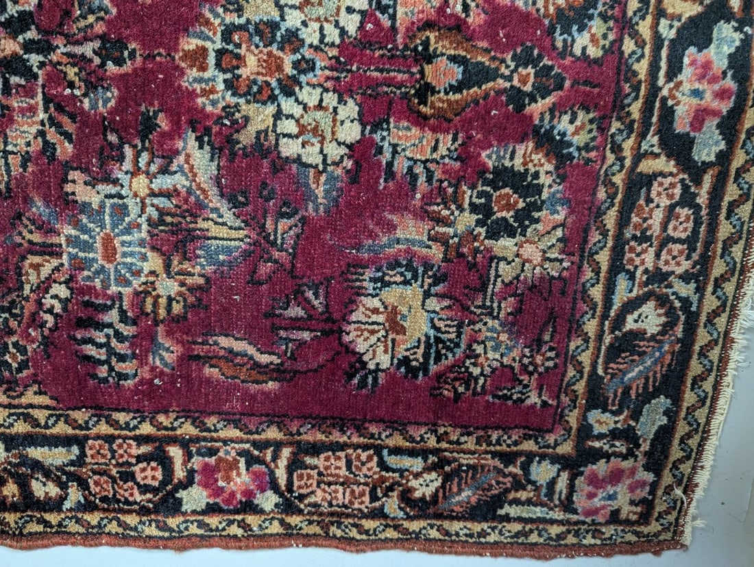 Vintage Persian-Style Floral Hand-Knotted Wool Rug Classic Design Unique Collector Piece - 2