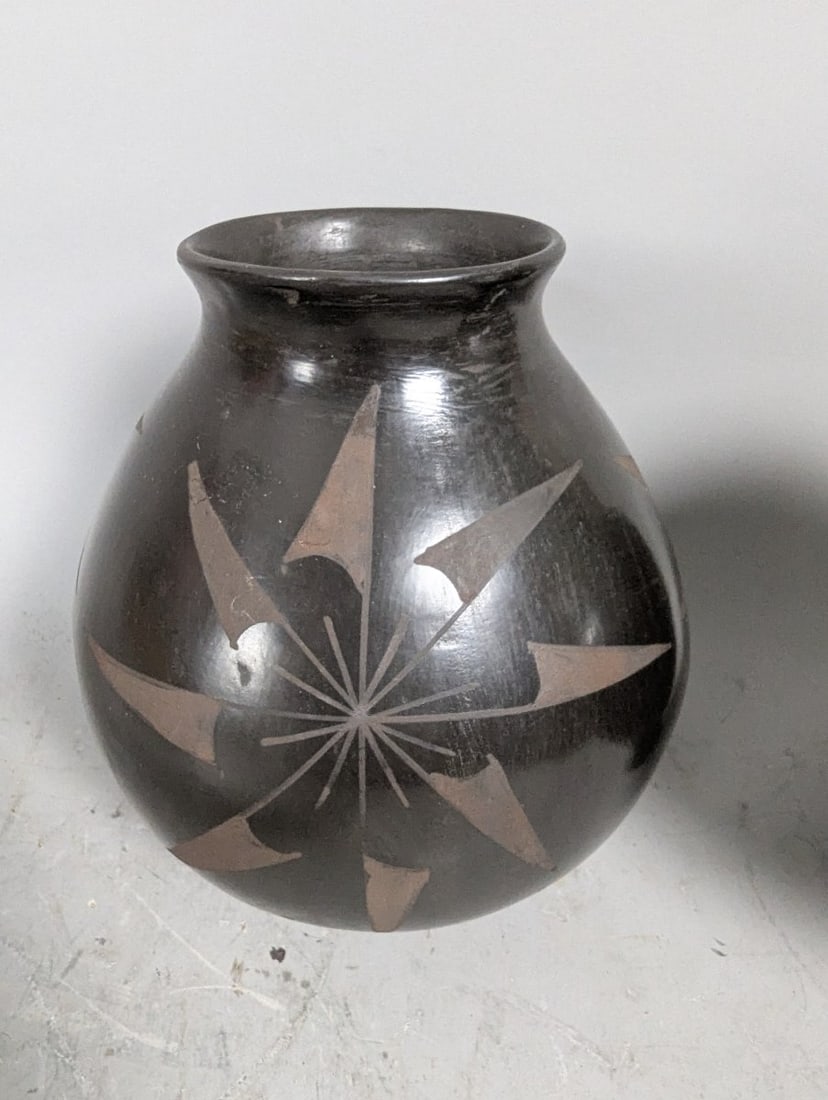 Stunning Pueblo Blackware Pottery Jars with Pinwheel and Geometric Designs Collection - 6