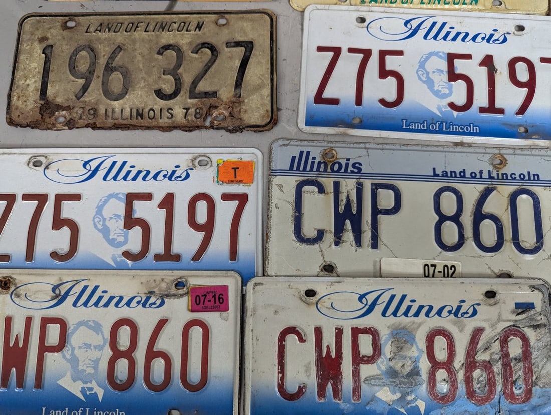 Collection of Vintage Illinois and New York License Plates Historical Memorabilia - 3