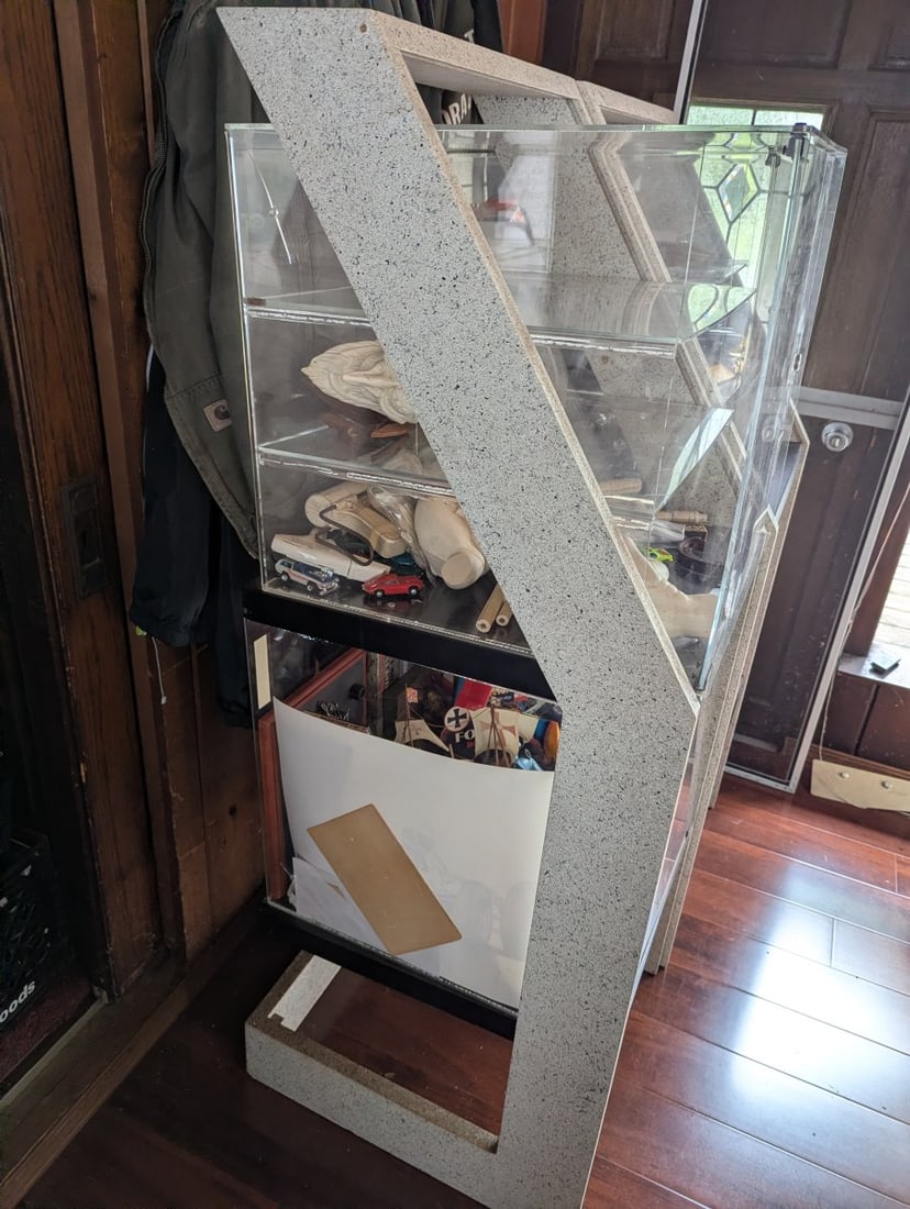 Pair of Mid Century Postmodern Z-Frame Display Cabinets with Plexiglass Cubes - 2