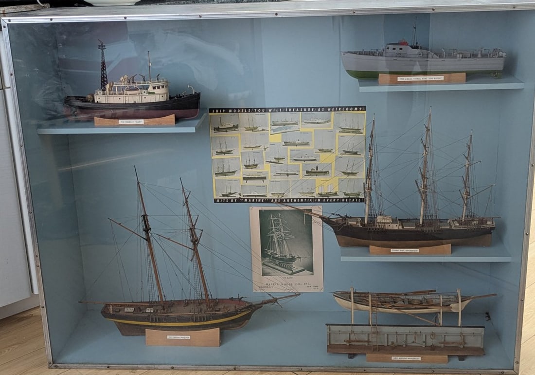 Rare Marine Model Co Vintage Store Display Case with Ship Models Maritime Collectibles (1 of 14)