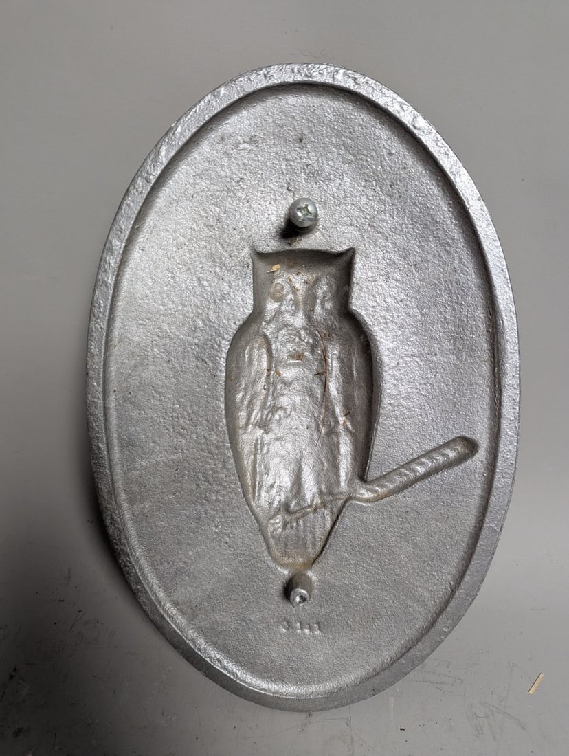 Mills Novelty Co Owl Slot Machine Aluminum Plaque Collectible Antique DÃ©cor - 3