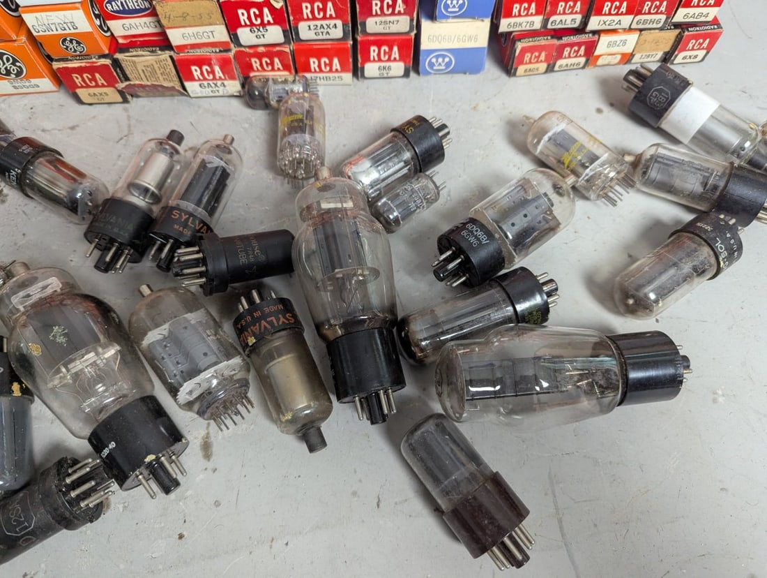 Large Lot of Vintage Vacuum Tubes RCA GE Sylvania Westinghouse Mixed Brands Audio Equipment - 7