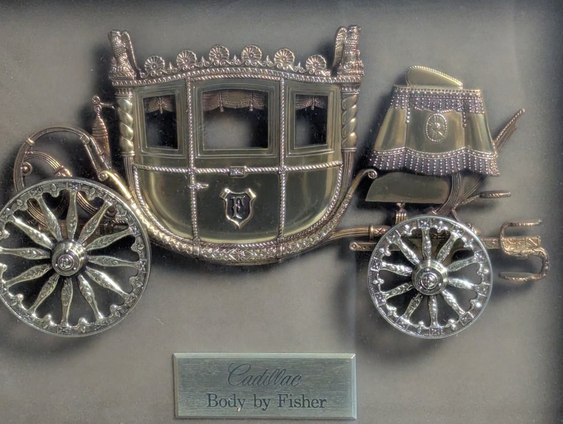 Vintage Cadillac Body By Fisher 3D Carriage Shadow Box Display Automotive Memorabilia - 2