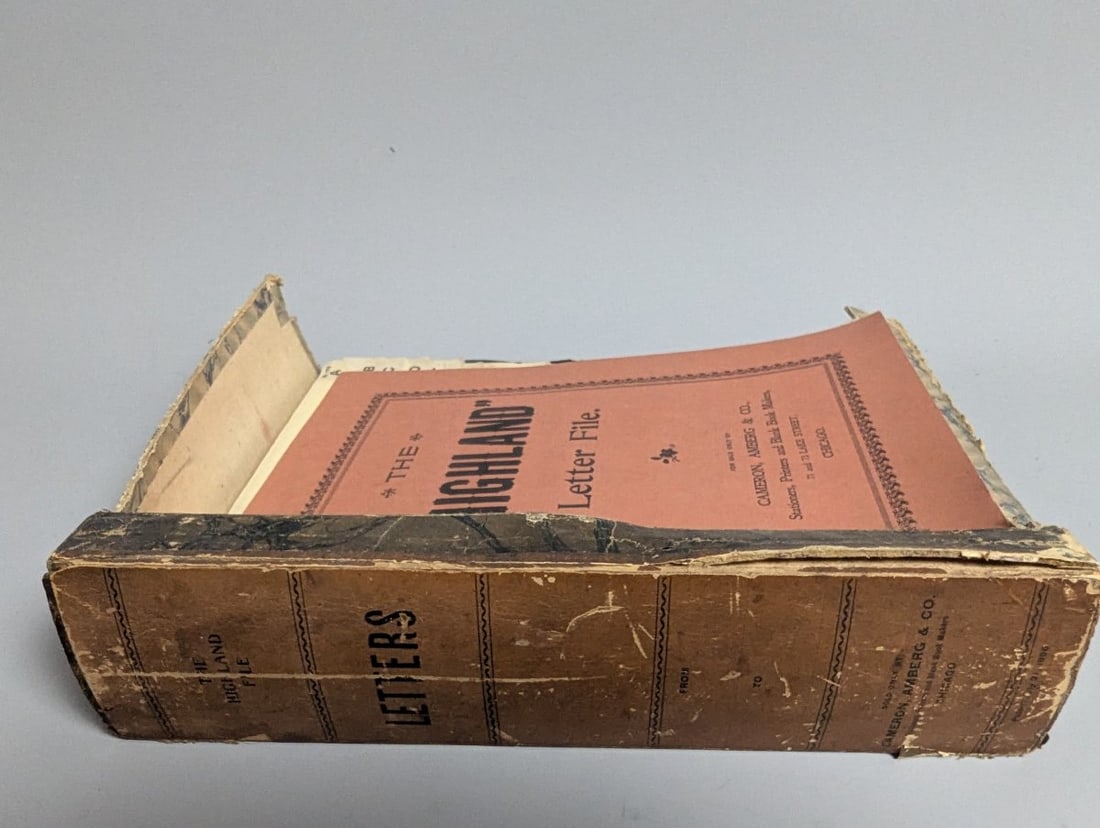 Antique Highland Letter File with Chicago Czech Frank Fucik's Personal History Archive c. 1897-1900 - 2