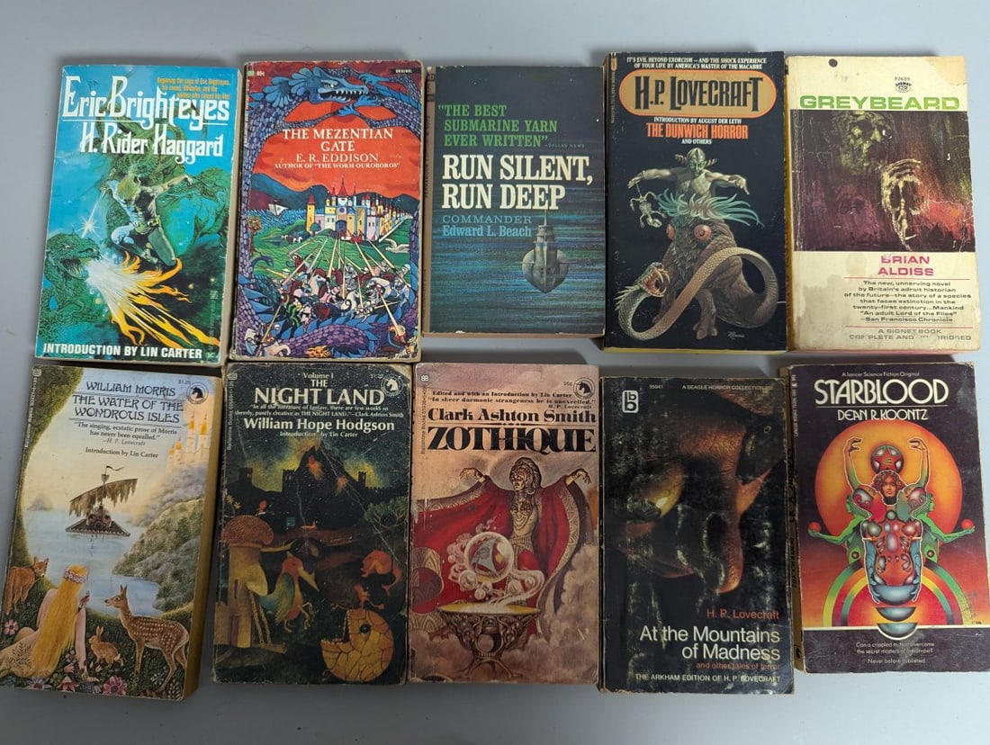 Vintage Paperback Book Collection Sci-Fi Fantasy Horror by Robert E Howard H.P. Lovecraft - 2
