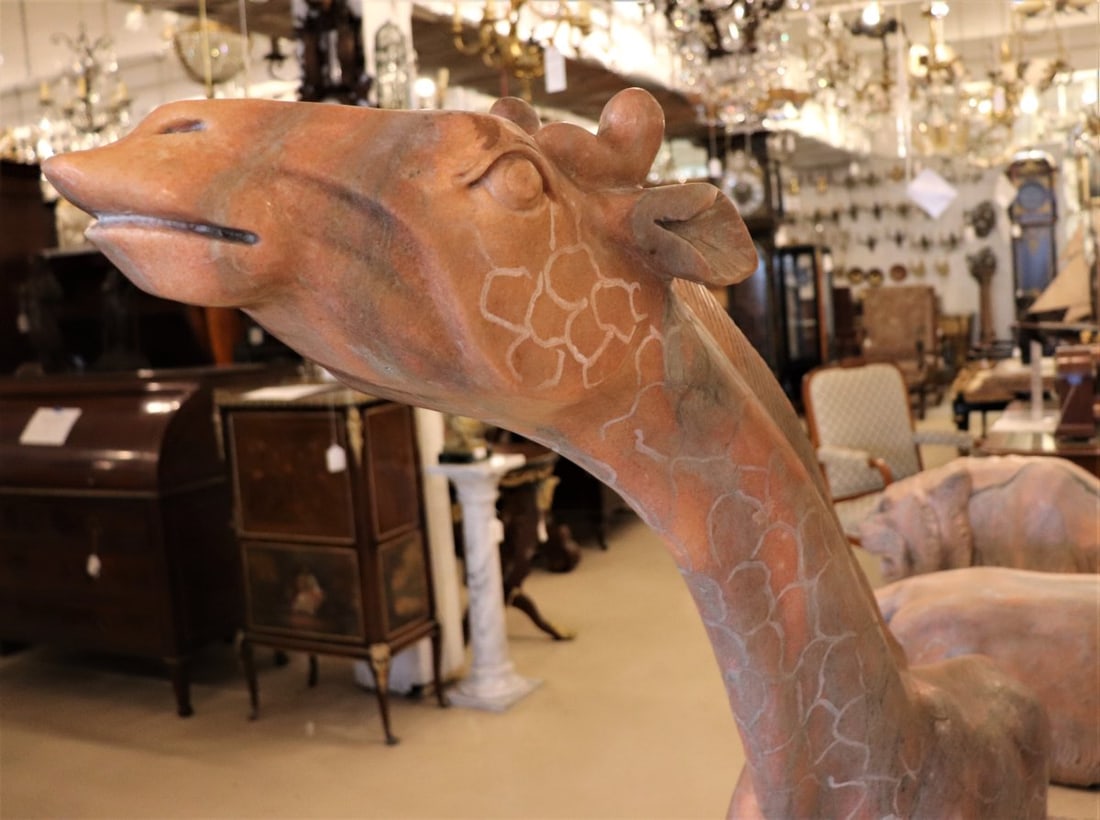 Pair of 20th Century Life Size Pink Striated Marble Baby Giraffes Sculptures - 2