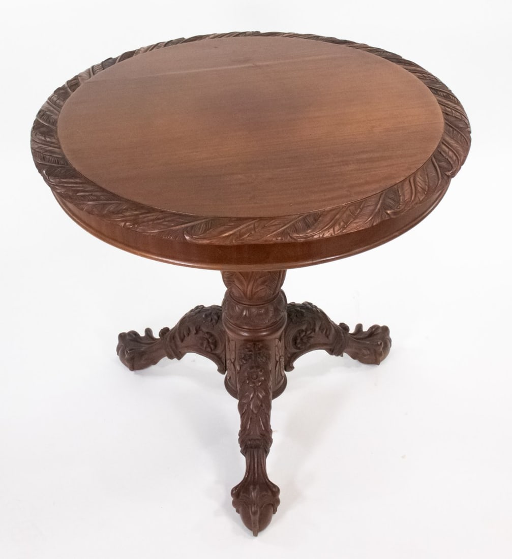 Early 20th Century Rococo Revival Mahogany Tea Table with Ornate Carvings - 3