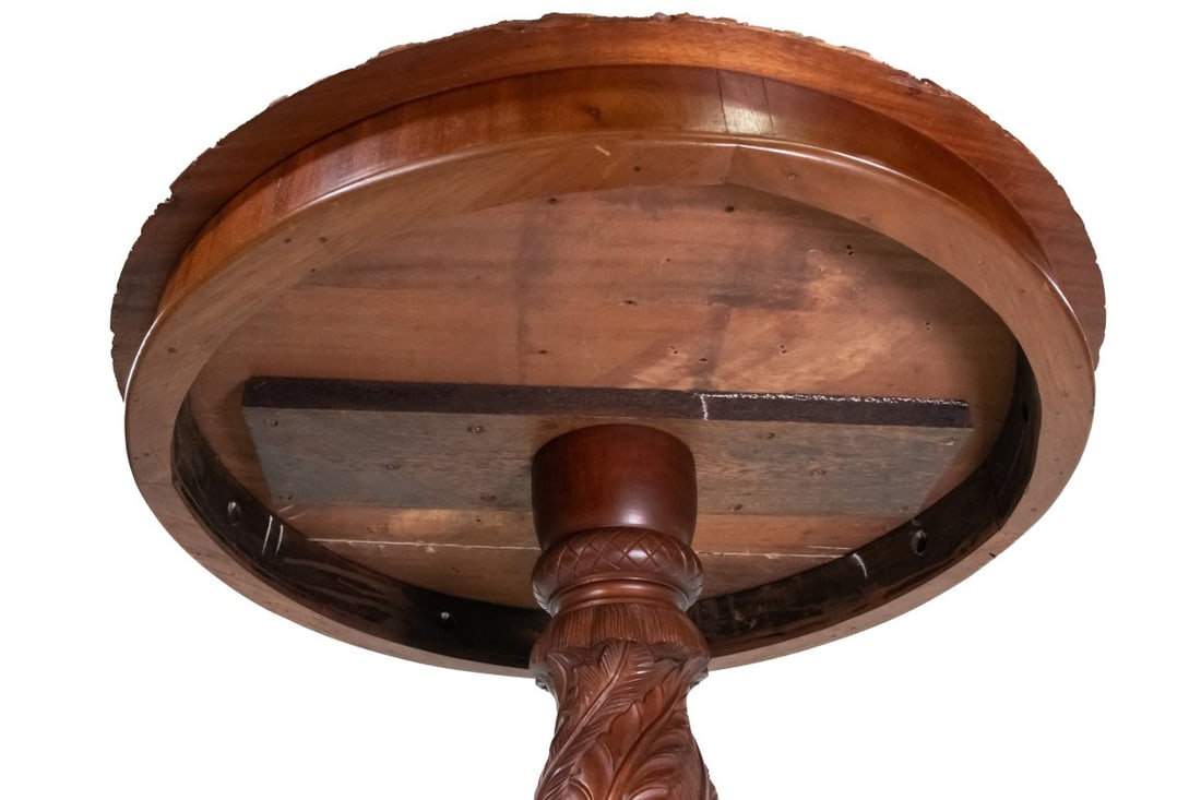 Early 20th Century Rococo Revival Mahogany Tea Table with Ornate Carvings - 6