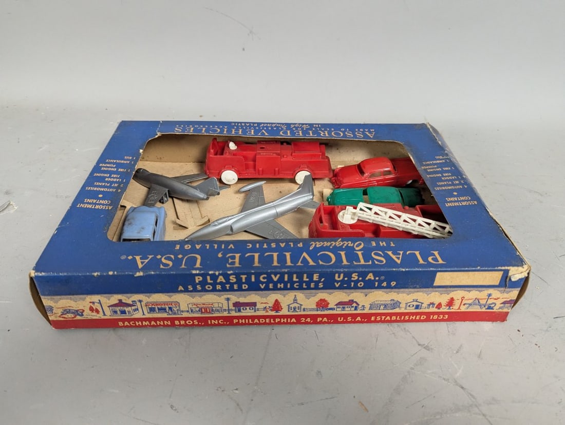 Bachmann Plasticville USA Assorted Vehicles Set V-10 Complete Vintage Toy Cars - 5