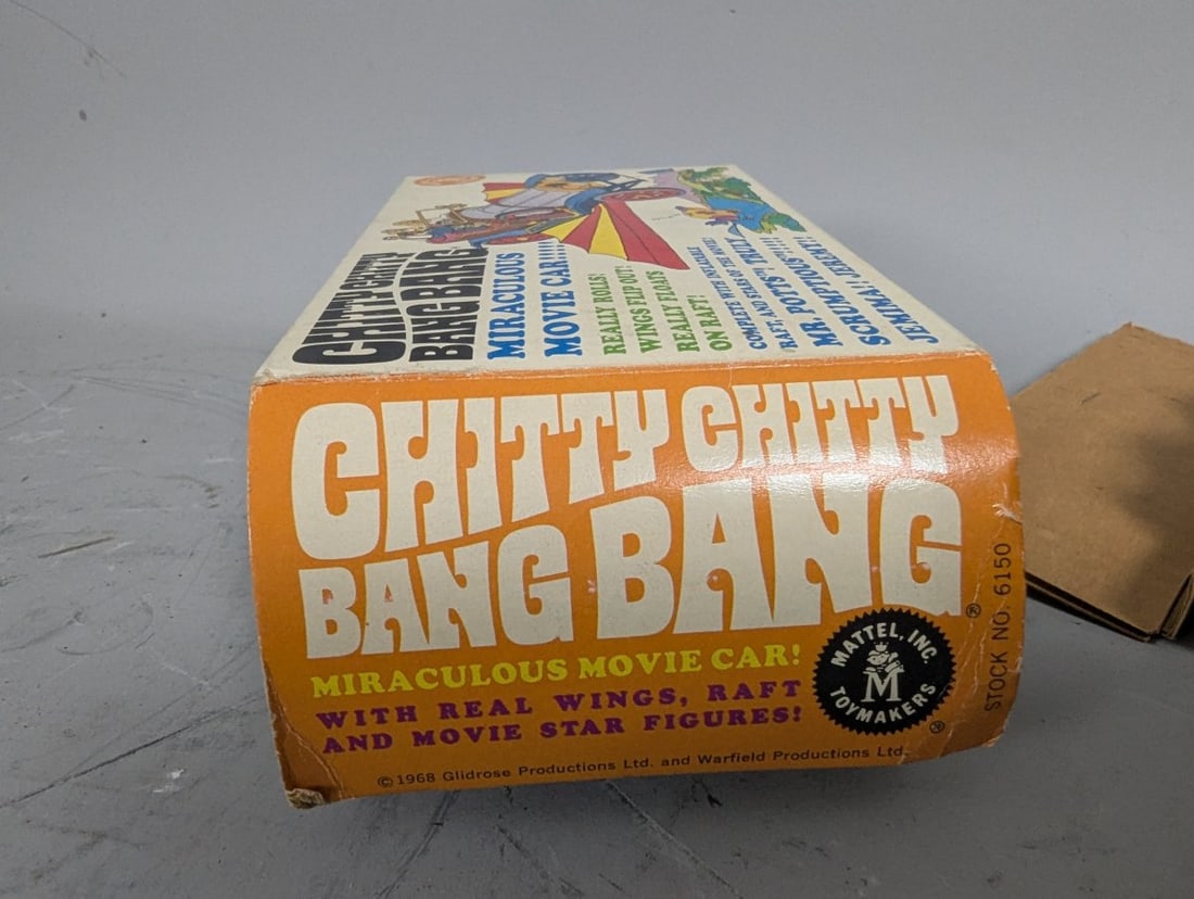 Mattel Chitty Chitty Bang Bang Movie Car with Box & Inflatable Raft Accessory - 3