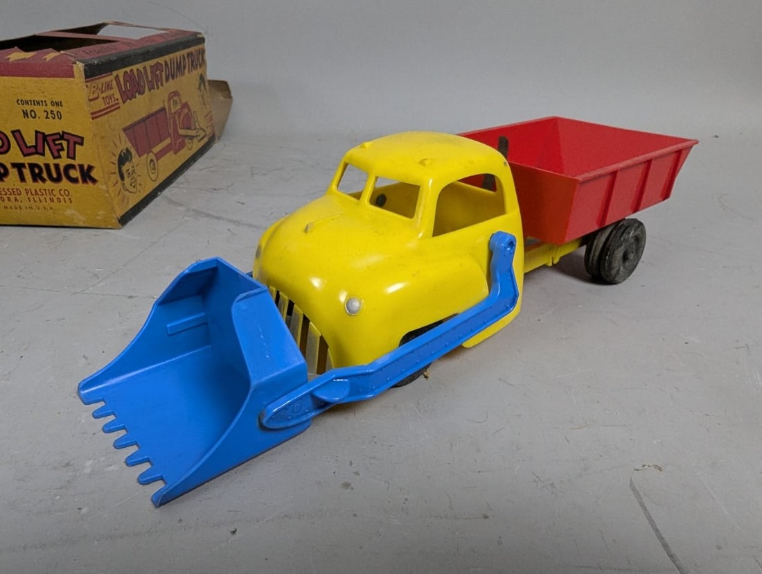 B-Line Toys Load Lift Dump Truck No. 250 with Original Box Vintage Collectible - 5
