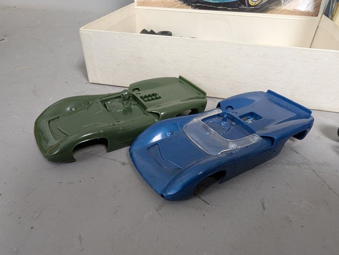 Vintage Monogram Lola T-70 1/32 Scale Slot Car Kits and Parts Lot for Collectors - 4
