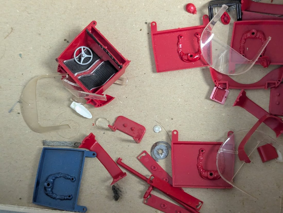 Monogram Ferrari 275P Slot Car Model Kit Lot 1/32 & 1/24 Scale Parts for Collectors - 3