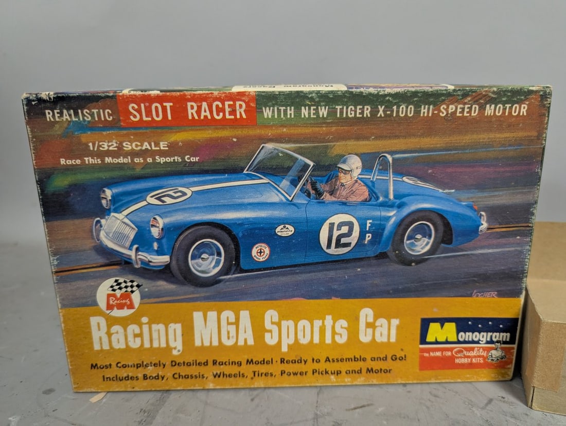 Monogram 1/32 Scale MGA Sports Car Lot with 4 Assembled Cars and Original Box - 2