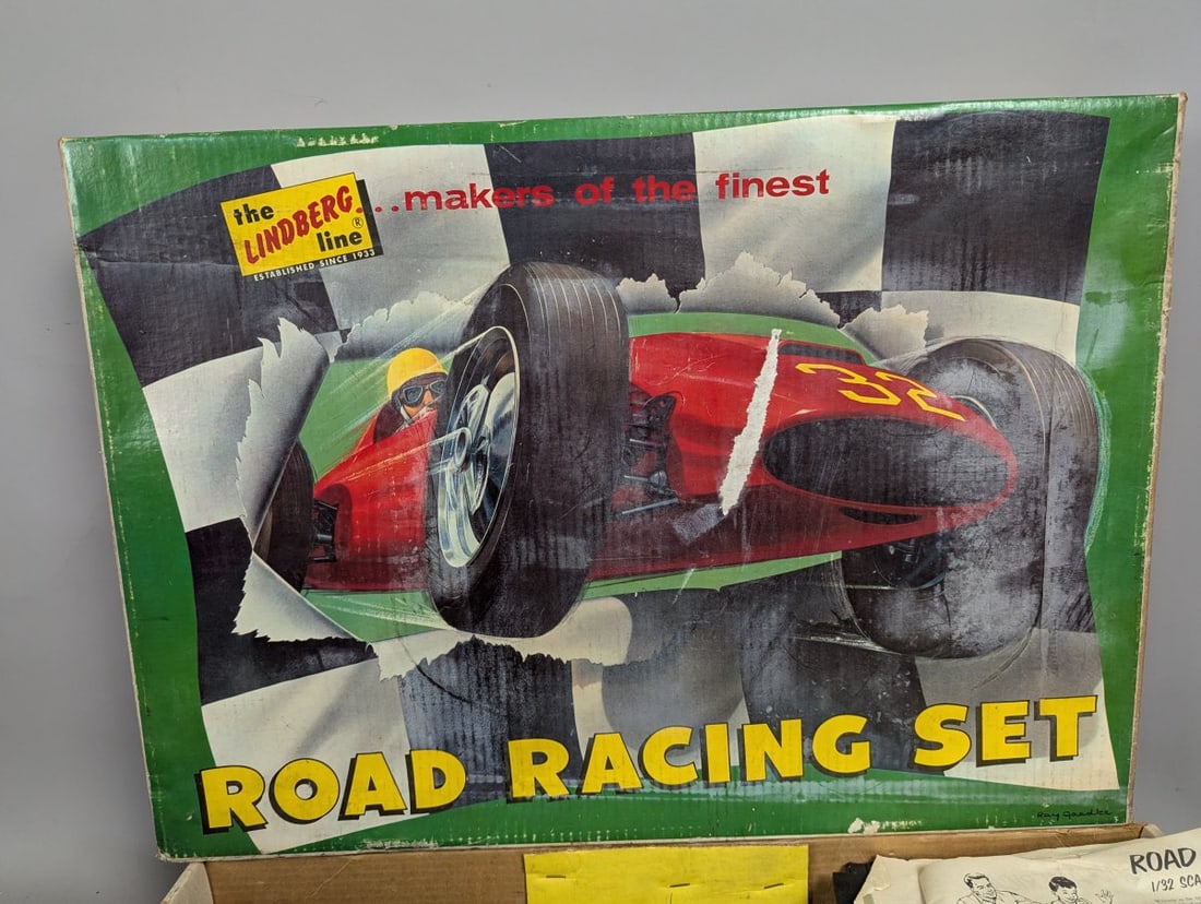 Lindberg Line Road America Slot Car Racing Set 1240 Vintage Unused Collectible: **Important** Please read below description on how to avoid high shipping costs. As found. Damage to packing but looks unused. Dimensions: 25 x 18 x 4 1/2 inches. This vintage Lindberg Line 'Road Amer