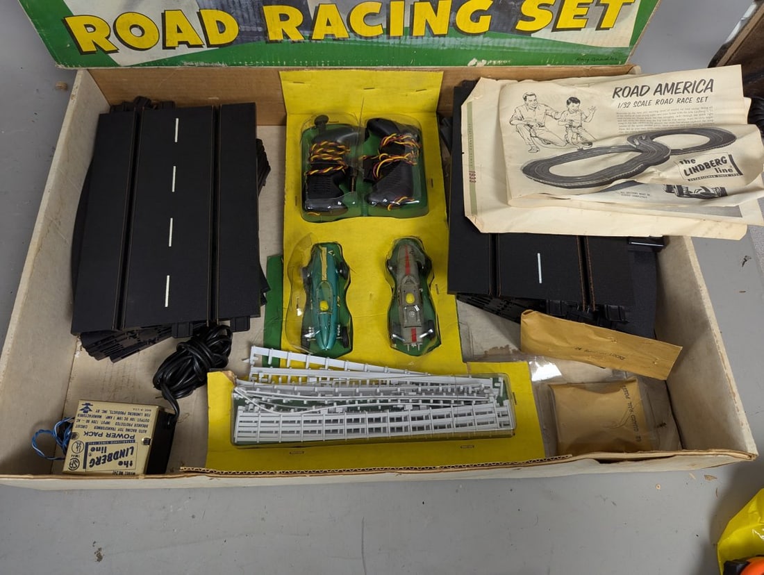Lindberg Line Road America Slot Car Racing Set 1240 Vintage Unused Collectible - 2