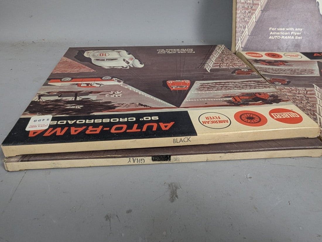 Lot of 6 Gilbert American Flyer Auto-Rama 90 Degree Crossroads Track Accessories Gray Black NOS - 4