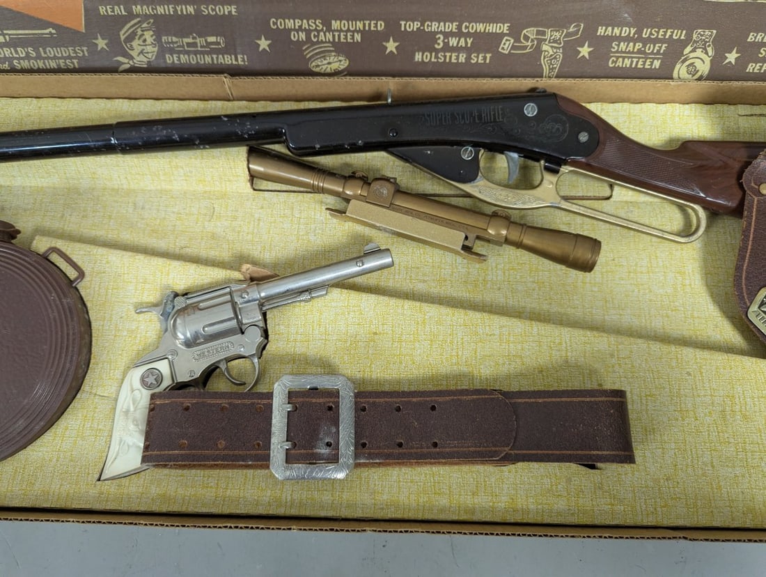 Vintage Daisy Frontier Scouting Kit No. 9692 Classic Western Toy Collectible Set - 3
