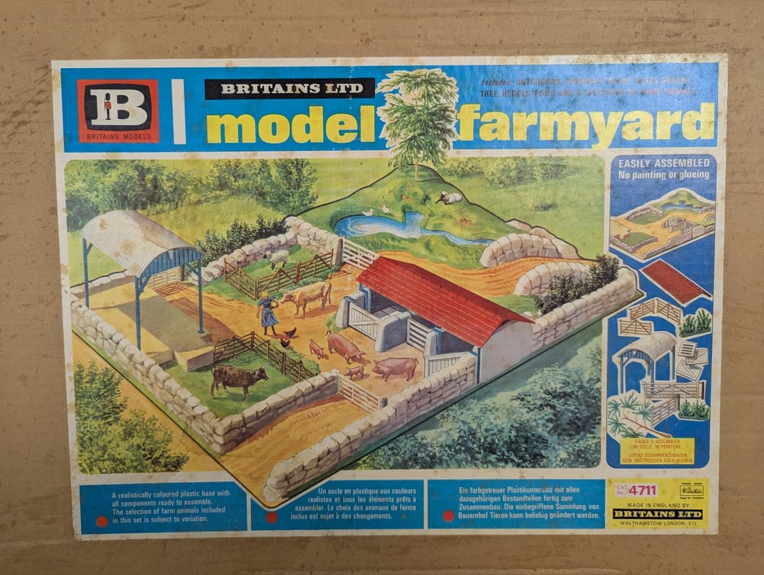 Vintage Britains Ltd Model Farmyard Playset Cat. No. 4711 in Original Sealed Box - 2