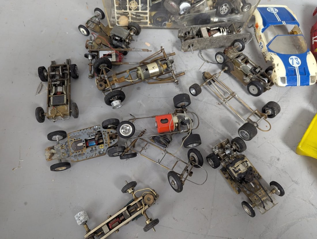 Large Lot Vintage 1960s Slot Cars Parts Project Ford GT40 Ferrari P4 AC Cobra - 5