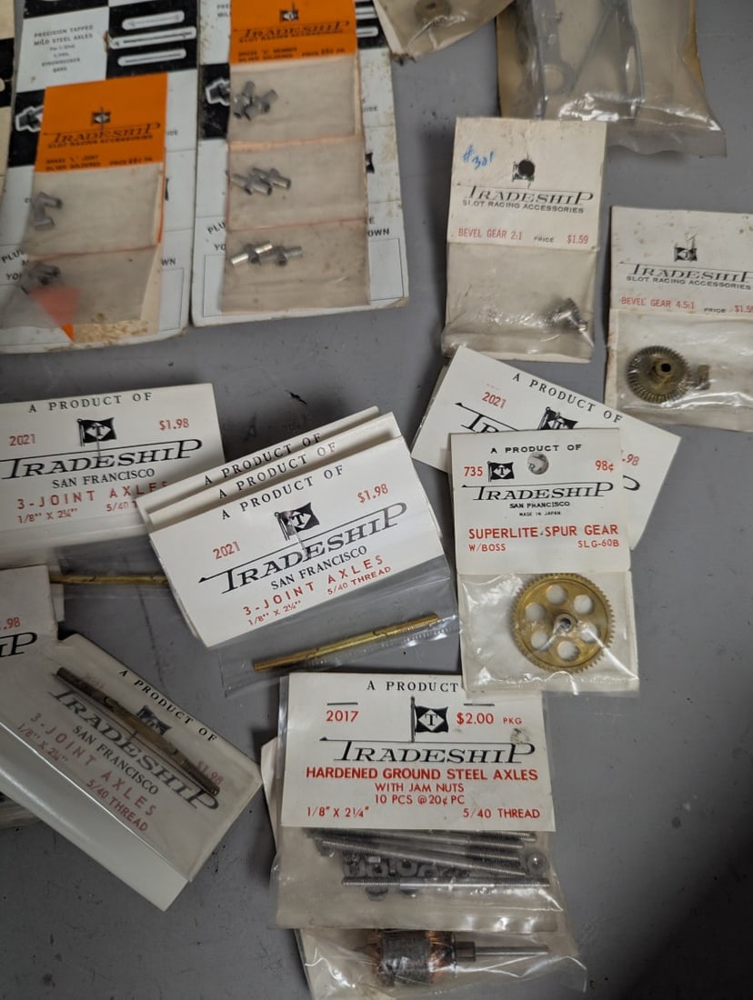 Large Lot of Vintage 1960s Tradeship NOS Slot Car Parts for Collectors and Restorers - 5
